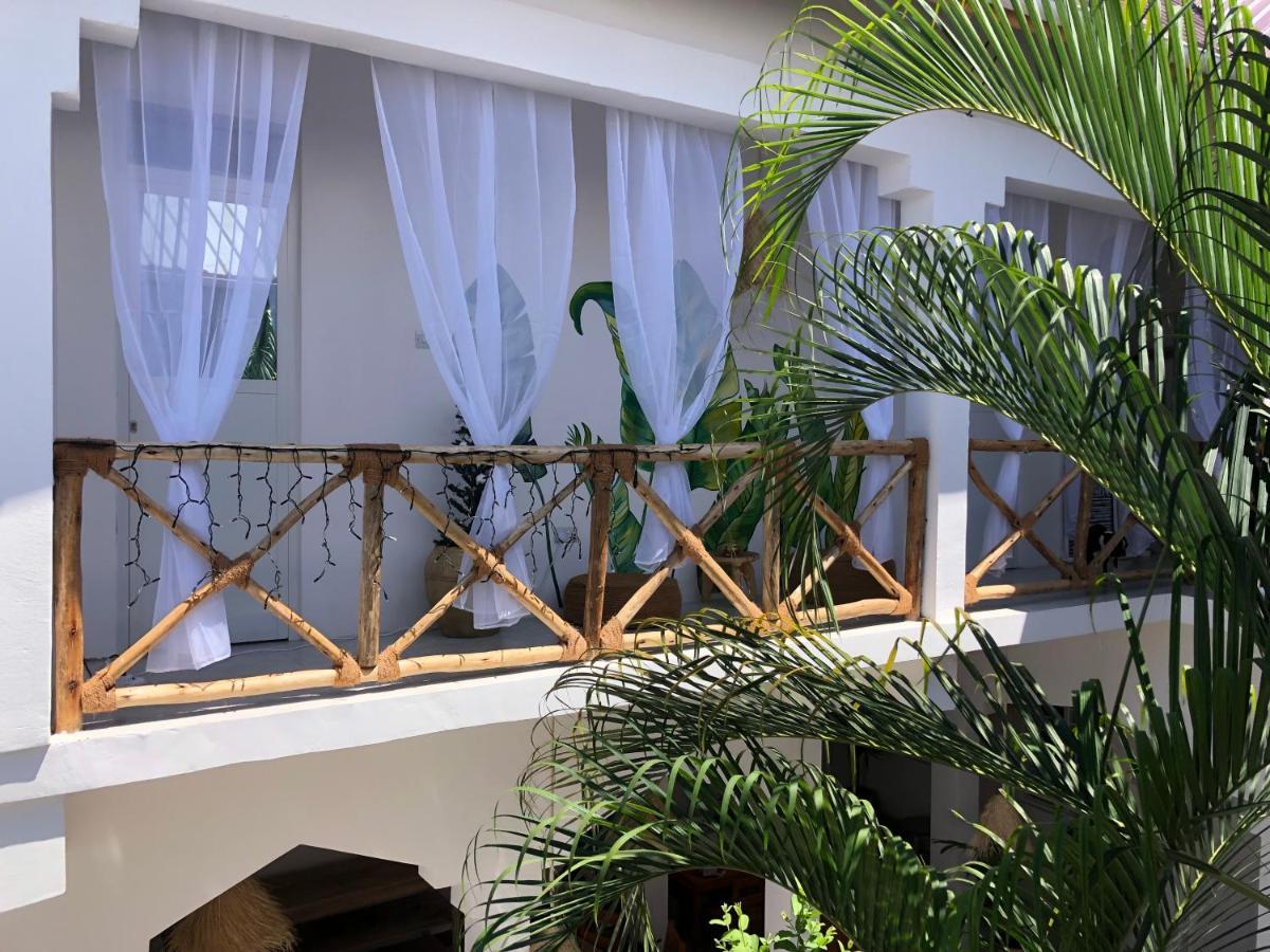 Pole Pole Boutique House Hotel Nungwi Bagian luar foto